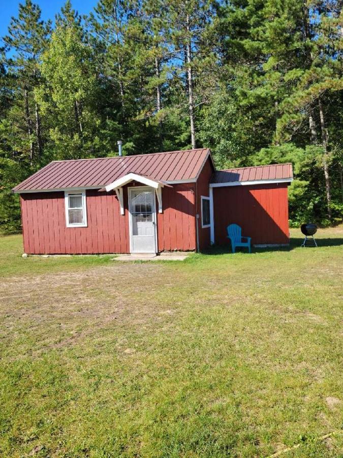 Cabin 2 Manistique Esterno foto
